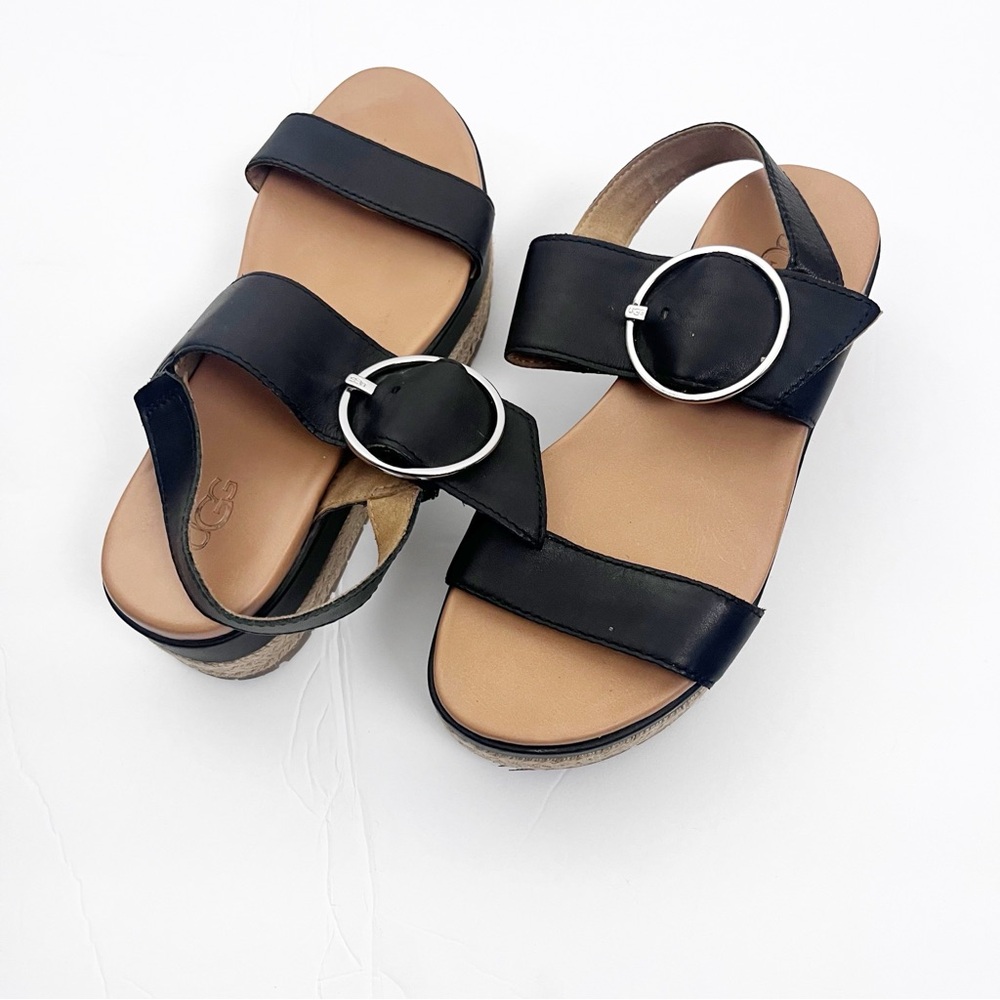 UGG April Black Adjustable Straps Espadrilles Sandals 6 Casual Neutral Spring